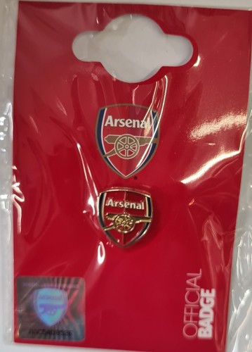 Arsenal pin badge - perfect, for