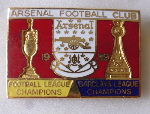 Arsenal football enamel - football,