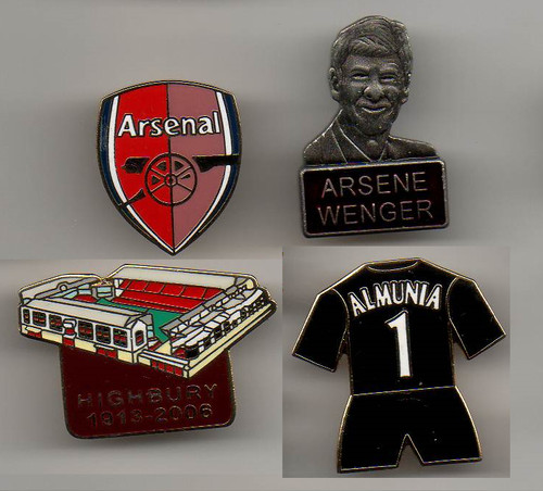 Four vintage arsenal badges - four,