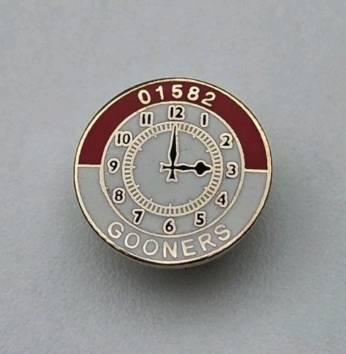 Arsenal vintage pin badge - vintage,