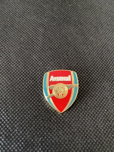 Arsenal club crest enamel - crest,